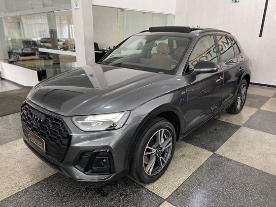 AUDI Q5 2.0 55 TFSIE PHEV PERFORMANCE BLACK QUATTRO S TRONIC AUDI Q5 2.0 55 TFSIE PHEV PERFORMANCE BLACK QUATTRO S TRONIC